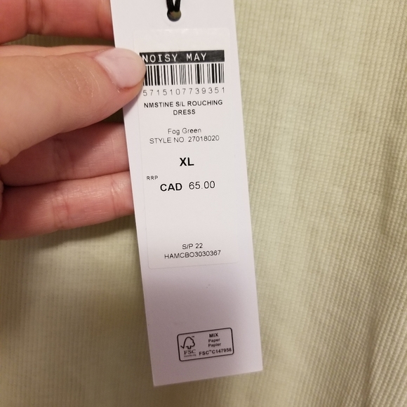 NWT Noisy May Ruched Dress - Picture 3 of 6